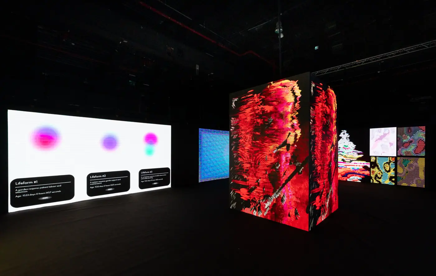Interactive Lifeform screens next to the LED column